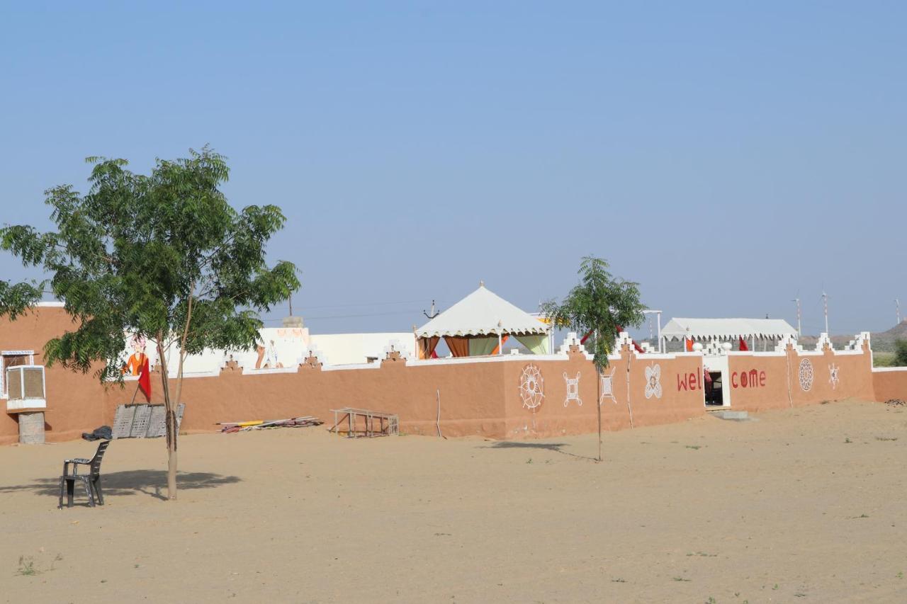Sunny Desert Camp Kuri Exterior photo